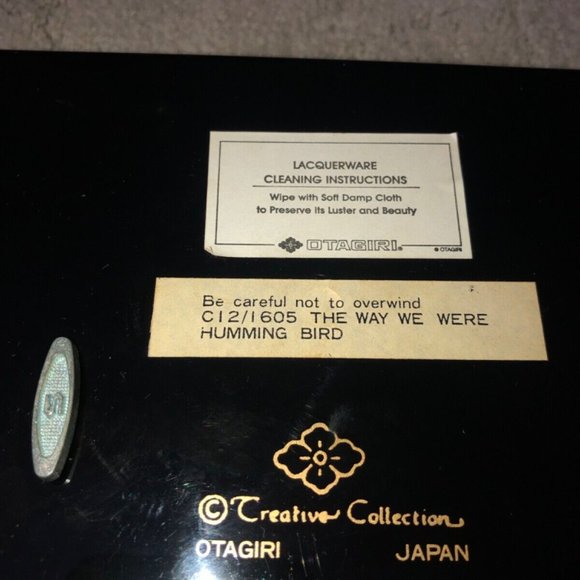 Vintage Otagiri Lacquerware Music Jewelry Box Black Hummingbird The Way We‎ Were - Picture 2 of 10